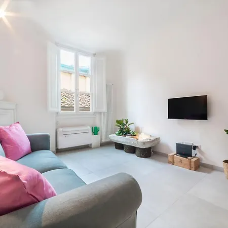 Casa San Martino In The Feel Of The Middle Age Apartment *